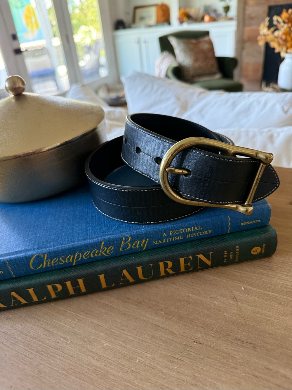 Ariat Women’s Full Grain Leather Belt Size 28 Solid Brass Equestrian Buckle